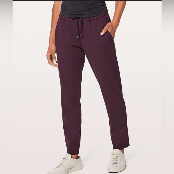 lululemon athletica Pants - LULULEMON ON THE FLY PANTS SIZE 2 ❌ BLACK CHERRY OR DEEP PLUM SEE PICTURES